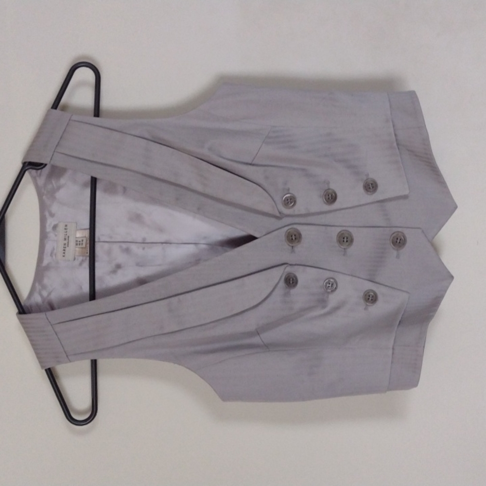 NWOT gray waistcoat with multiple button detail